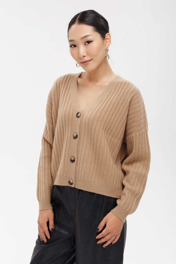 i1vc4ay45b7a2bzas14bk4ptq1y55opv.jpg Кардиган с V-образным вырезом из кашемира Cashmere House — размер 44