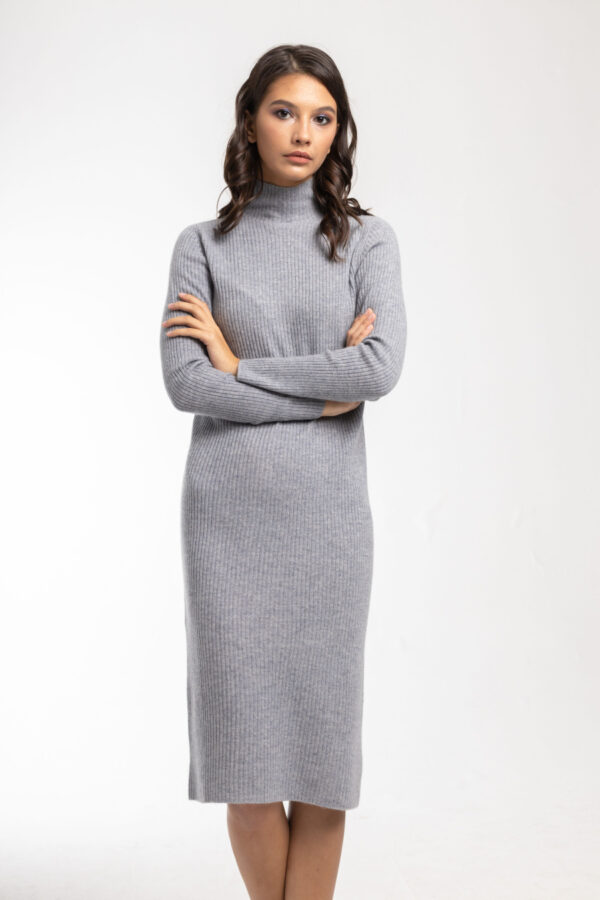 o80nclnyfw0t2gu99xd620inrjh4nb2m.jpeg Платье миди из кашемира в рубчик Goyol — размер 44